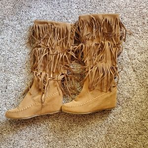 Finge Boots